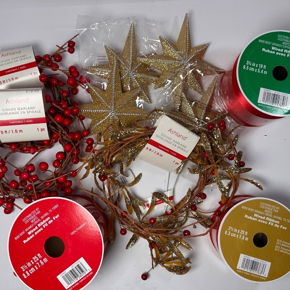 Christmas Craft Bundle Red Berries • Gold Stars • Garland • Ribbon NEW